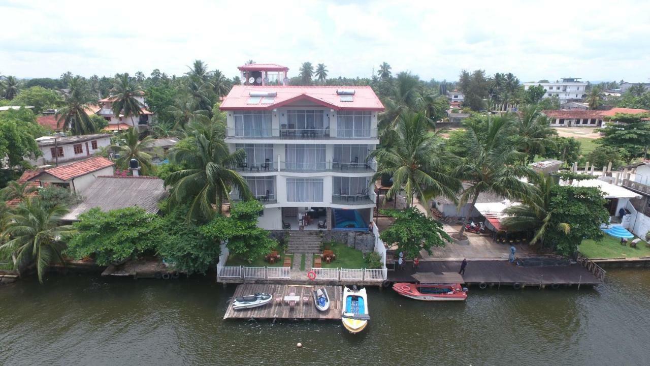 Amber House Lanka Hotel Bentota Exterior photo